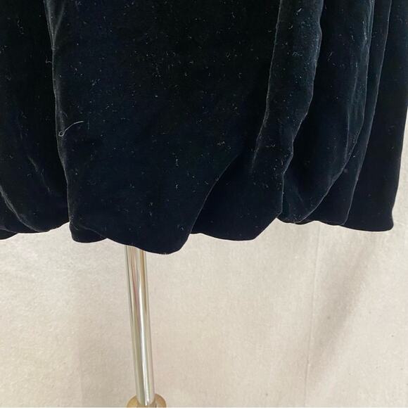 Dolce & Gabbana black velvet A Line Bubble Hem Mini Skirt Size Small/Medium - Picture 5 of 15